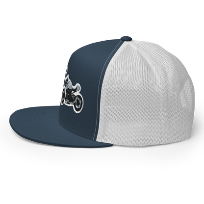 Gorra de camionero con diseño de motos